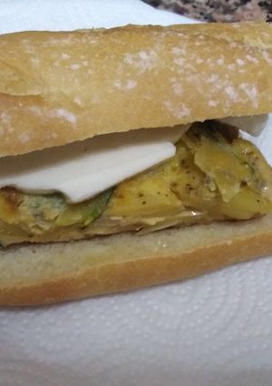 Una foto de Tortilla de calabacín