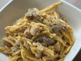 Tejszínes-parmezános csirkés-gombás spagetti