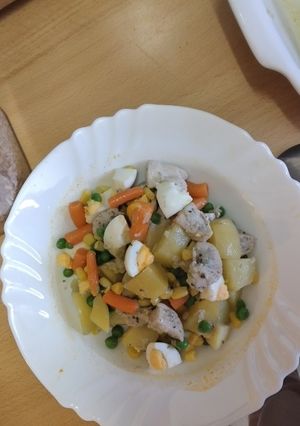 Tepsis zöldséges  csirkemell sütve recept fotója