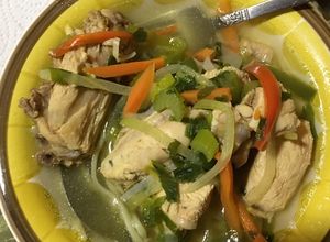 Una foto de Deliciosa sopa mein 🍜