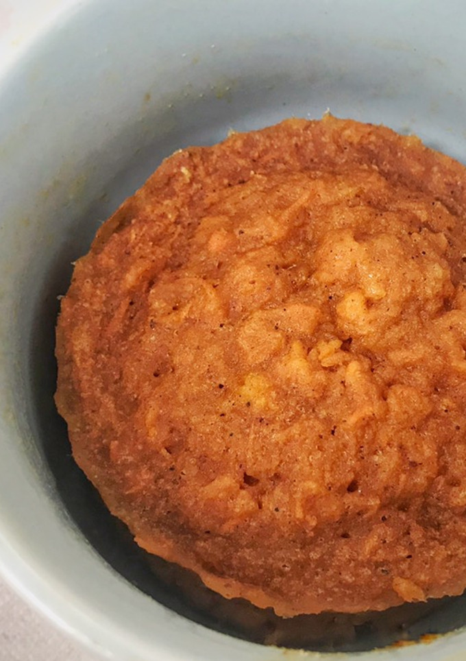 Una foto de Mug cake de zanahoria