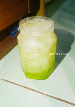 Foto resep Es Kopyor Melon Selasih🍈🥥