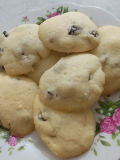 عکسی از دستور شیرینی کشمشی ساده😻💗