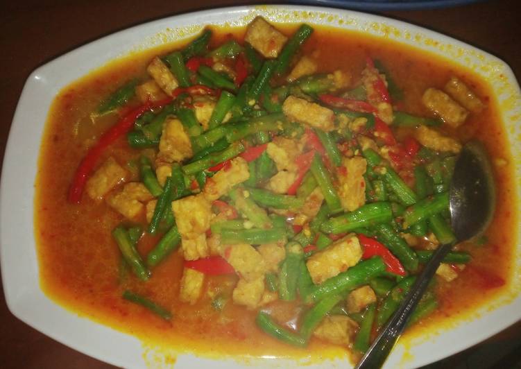 Langkah Mudah untuk meracik Tumis kacang panjang pedas yang Lezat Sekali