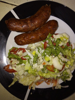 Una foto de Ensalada con chorizo