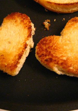 A picture of QOTW: What are your Valentine's Day food plans?.