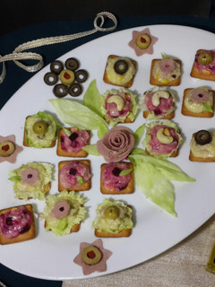 عکسی از دستور کراکر الویه(فینگر فود)