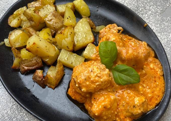 Hähnchen in Tomaten-Feta-Soße