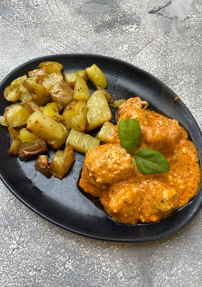 Hähnchen in Tomaten-Feta-Soße Rezepthauptbild