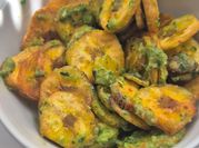 Una foto de tostones de plátano