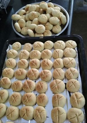 A picture of Nan Khatai.