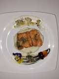 Trucha en puré de coliflor y salsa blanquet con eneldo y tinta de calamar