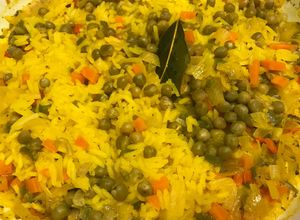 Una foto de Arroz Con Azafrán