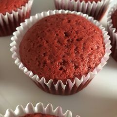 A picture of Eggless red velvet muffins.