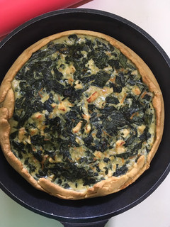 Una foto de Quiche de pollo y acelga