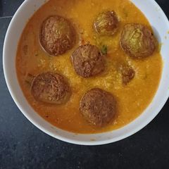 A picture of Dudhi kofta curry.