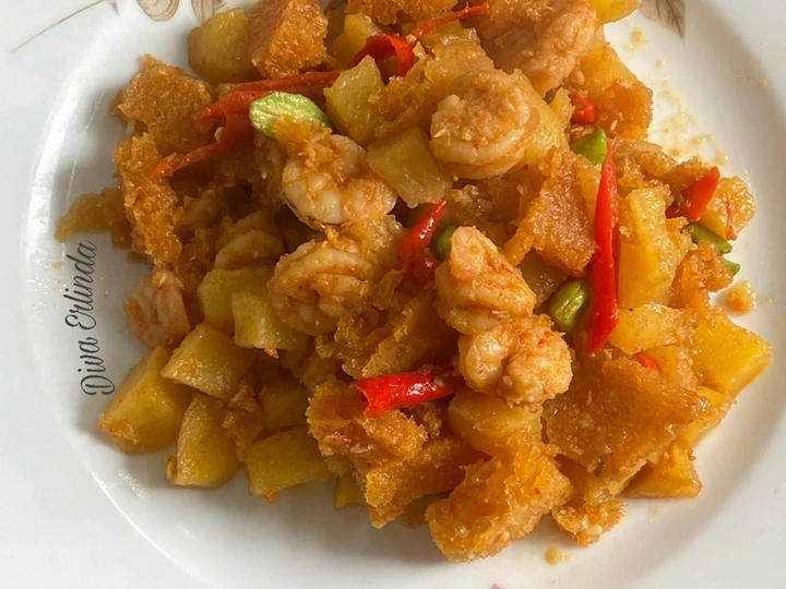 Langkah Gampang Membikin Resep Sambal Goreng Kentang Krecek Udang Pete yang  Bikin Ketagihan Anti Ribet, Sempurna