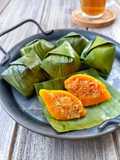 Kue Bugis/Mendut Labu Kuning