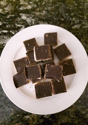 A picture of Sea Salt Caramel Shortbread Squares.