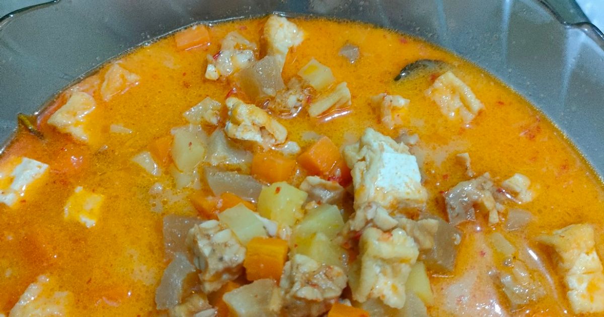 397. Ketupat sayur