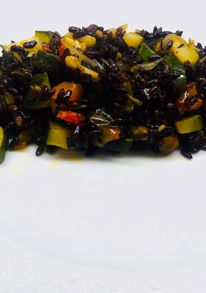 Foto di Riso venere alle verdure