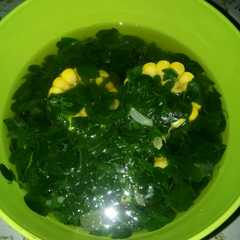 Sayur bening kelor jagung manis. রেসিপির প্রধান ছবি