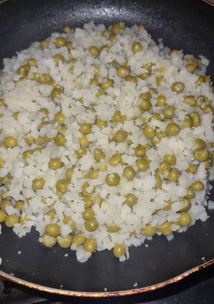 Una foto de Arroz con coliflor