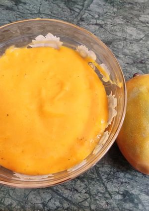 A picture of Aamras😋.