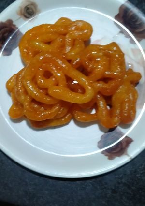 A picture of Instant Jalebi.