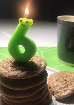 Una foto de Mostaxons de'ametló amb xocolataTortitas de almendra y chocolate