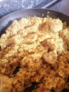 Una foto de Arroz con pollo