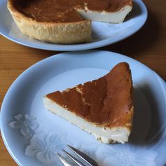 A picture of Japanese cheesecake.