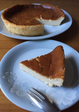 A picture of Japanese cheesecake.