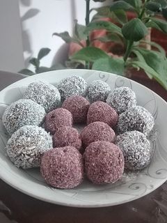 عکسی از دستور توپک خرمایی(بمب انرژی)😋