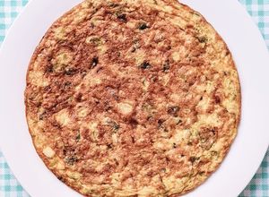 Una foto de Tortilla de repollitos de Bruselas (coles de Bruselas)