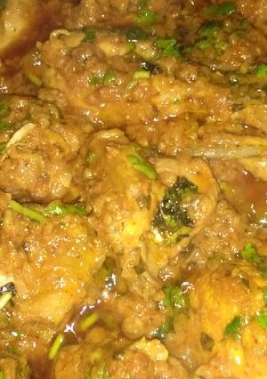 A picture of Lahori chicken karae.