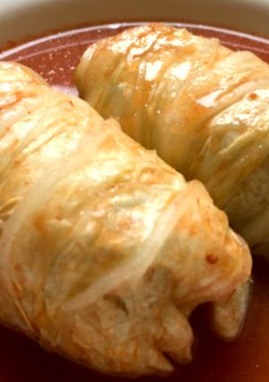 A picture of Easy Comfy Stewed Napa Cabbage Rolls (Stuffed Cabbage) with Oats.