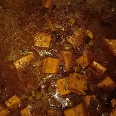 A picture of Kam masale me tasty paneer.