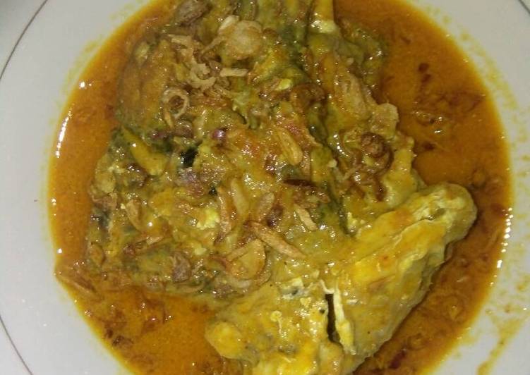 Cara Membuat Bandeng goreng kuah santan, Bisa Manjain Lidah