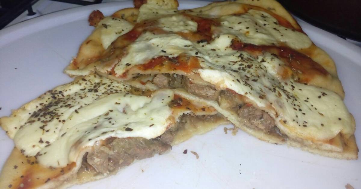 Pizza Rellena Receta De Marlen Toledo Cookpad