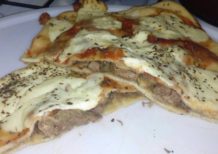 Pizza Rellena Receta De Marlen Toledo Cookpad