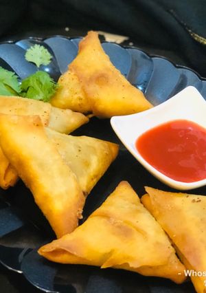 A picture of Whosaynas Veggies and Bean Sprouts Samosas.