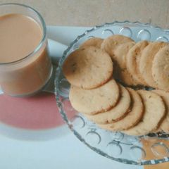 A picture of Zeera biscuits.
