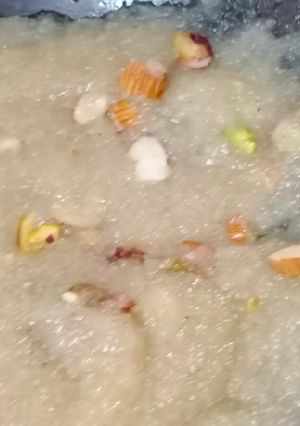 सूजी का हलवा (suji ka halwa recipe in Hindi) रेसिपी मुख्य फोटो