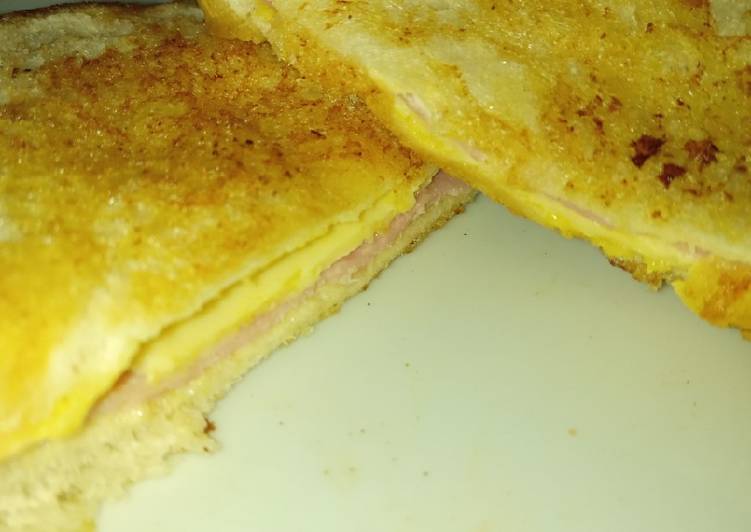 Cheese, ham sandwich