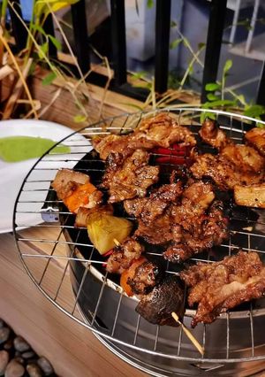 Hình của món Thịt ba chỉ heo chua ngọt.