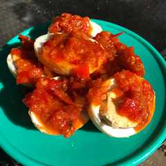A picture of Telor Balado.