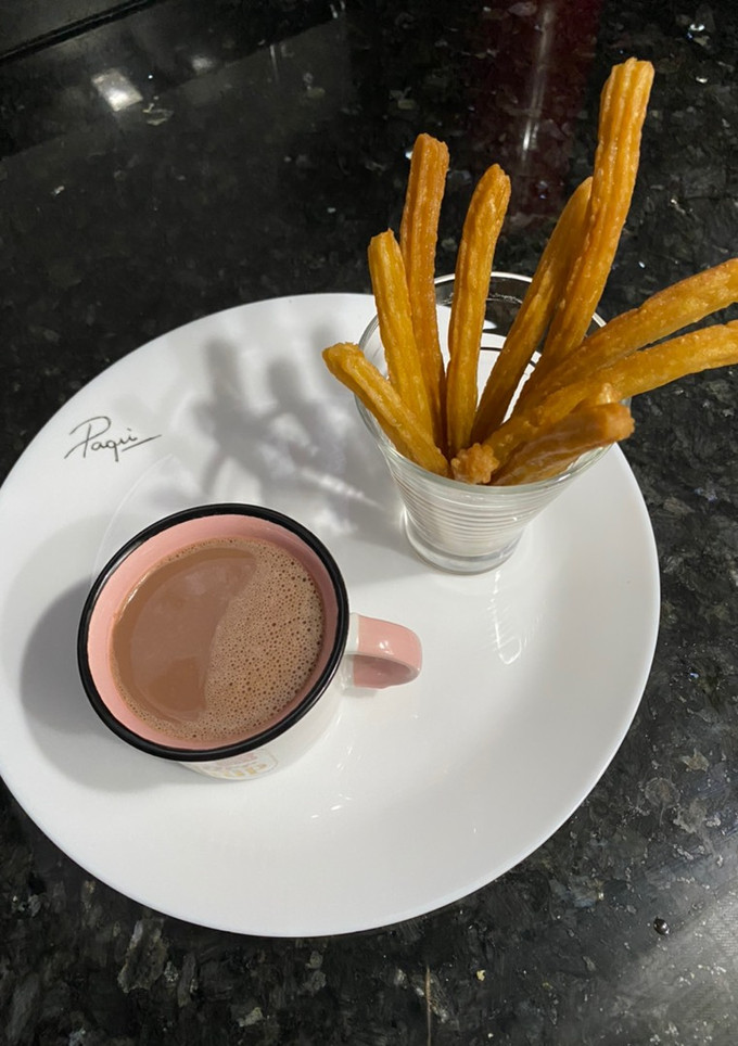 Una foto de Churros en palitos