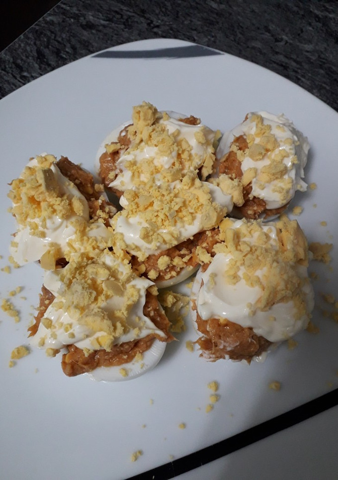 Una foto de Huevos rellenos dulcecitos