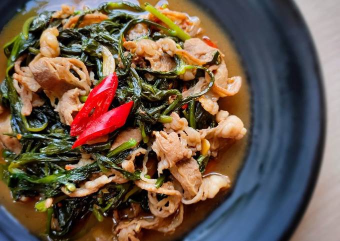 Cah Daging Daun Ginseng Jawa foto resep utama